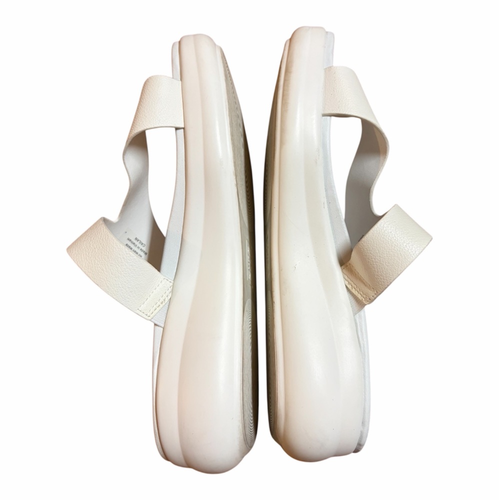 Naturalizer Women's White Ivory Cutout Slide Sandals - Picture 2 of 8